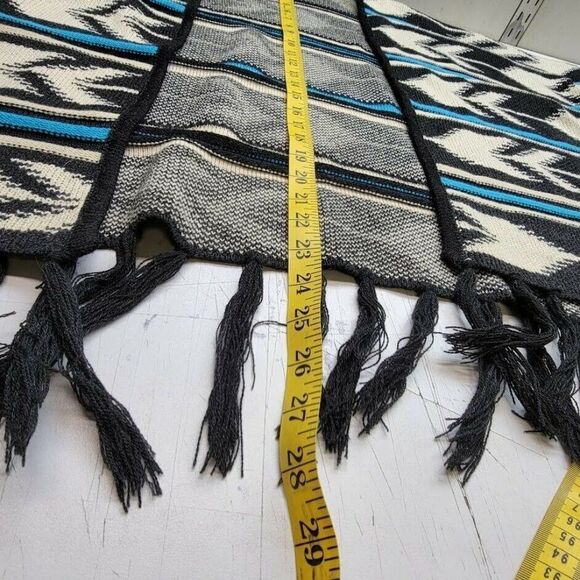 RoCk & Roll Cowgirl Women's Mexican Poncho Size Small Open Front - Picture 7 of 7